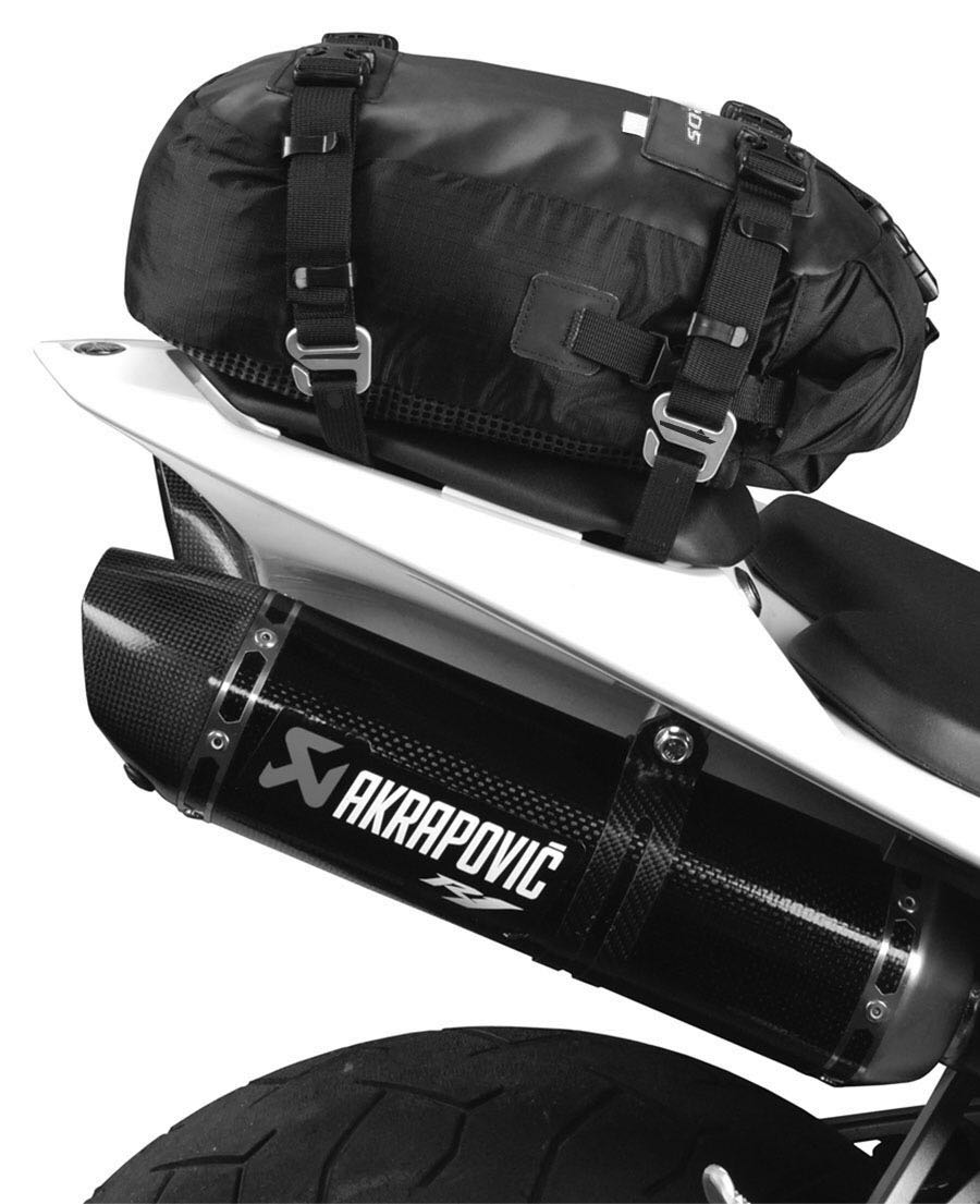 Zaino per Moto Uglybros Imperm - Motorcycle Gear Warehouse recensione e prezzo