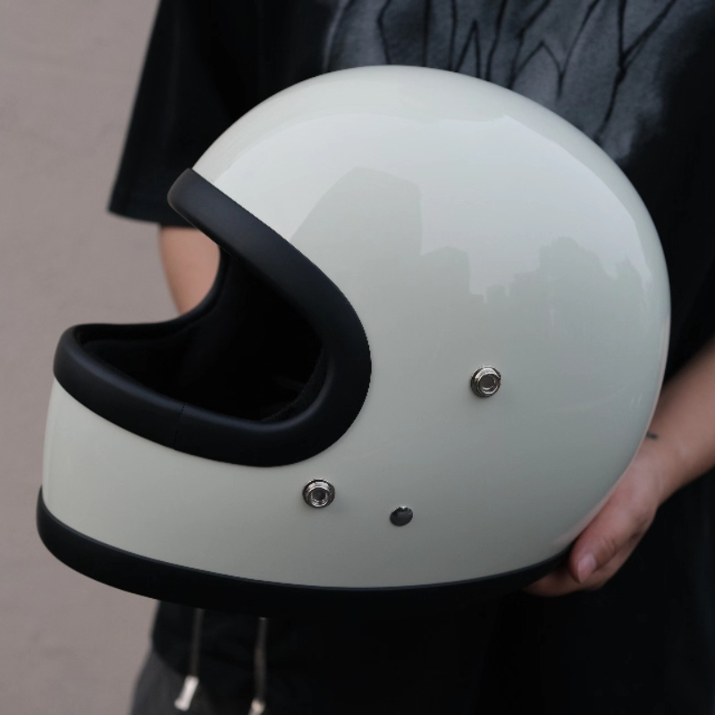Casco moto vintage Caschi inte - Motorcycle Gear Japan recensione e prezzo